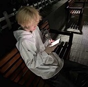 17岁下载官方版APP应用